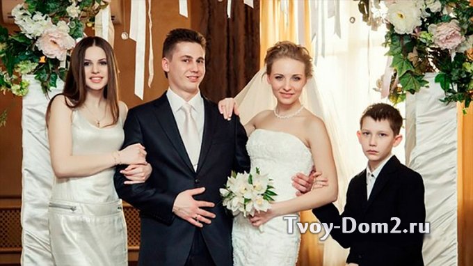 Фото со свадьбы сестры Александры Артемовой