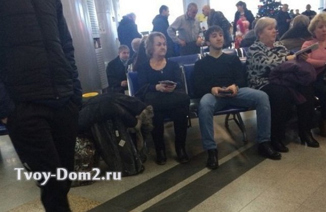 Ольга Васильевна в аэропорту Минвод