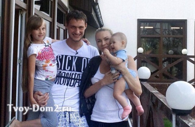 «СтарХит»: Задойнов познакомил своих дочерей
