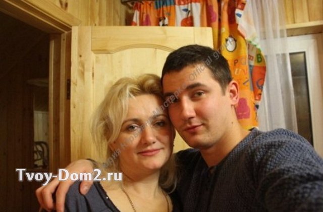 Фотографии бывшего супруга и сына Светланы Торба