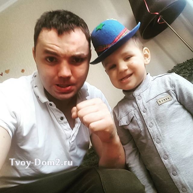 Александр Гобозов: Отец и сын