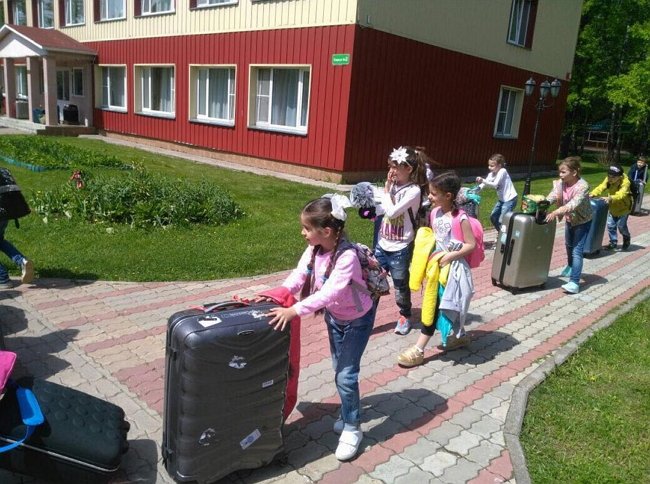 Ксения Бородина: Мама отпустила Муру в лагерь