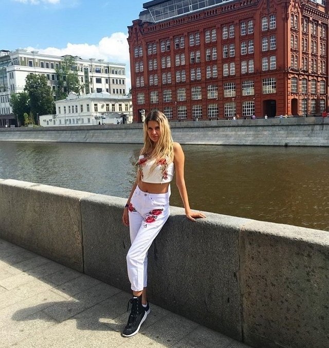 Мария Цигаль проанализировала гардероб Майи Донцовой