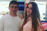 Алёна Савкина отдохнула от поляны в компании Сергея Крылова