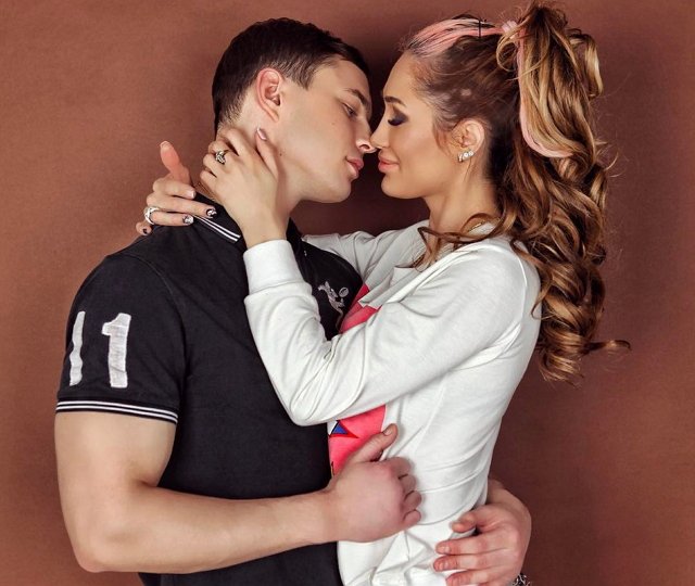 Алёна Ашмарина и Илья Григоренко планируют свадьбу