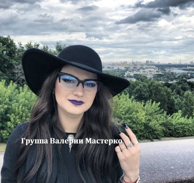 Новенькая участница Ника Лировская