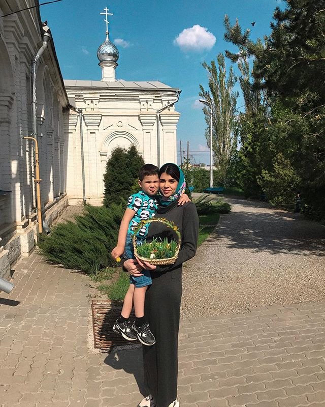 Алиана Устиненко: Ухажеры есть, но они не для семьи