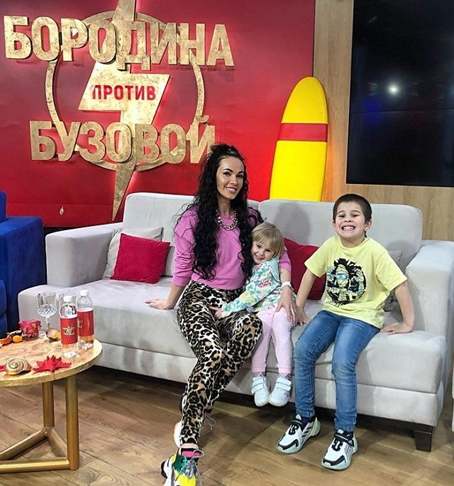 Евгения Шамаева жалуется на бывшего мужа-скупердяя