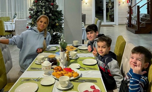 Юлия Колисниченко поведала, как дети отреагировали на жизнь без отца
