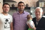 Алиана и Александр Гобозовы вылетают в Москву