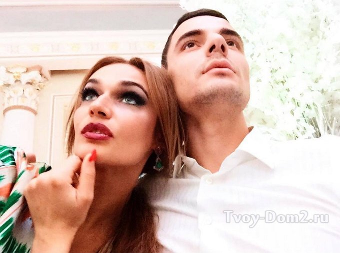 Woman’s Day: Водонаева выходит замуж за татуировщика