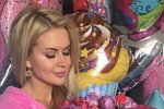 Татьяна Африкантова: Марина сфотографировалась с моими цветами