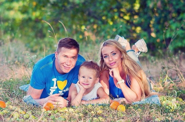 Елена Босс разводится с мужем, ради которого ушла с проекта