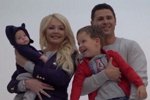 Дарья и Сергей Пынзарь показали лицо младшего сына