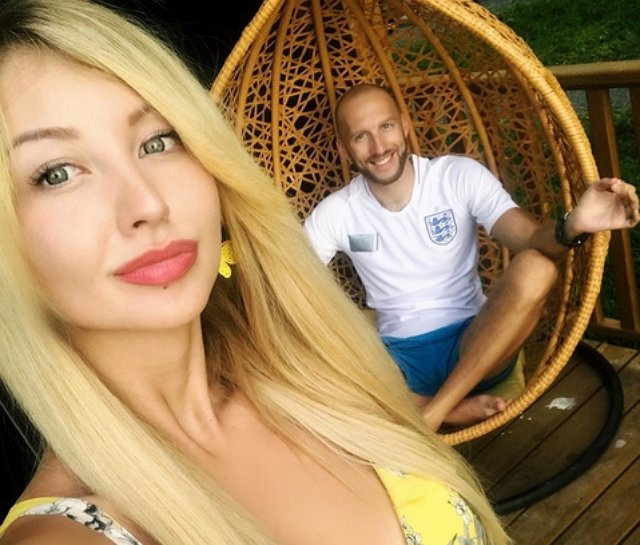 Овсянникова рассталась с «маньяком и садистом» Сорокой
