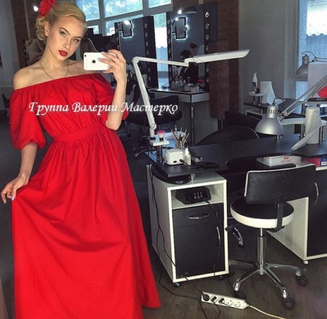 Новенькая участница Елена