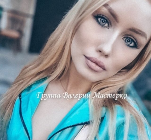 Новенькая участница Виктория