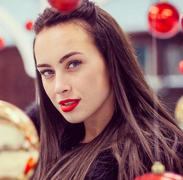 Елена Баранова заговорила о самоубийстве