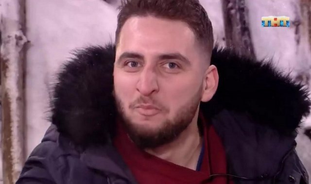 Мнение: Арсэн Чачанидзе променял девушек на плюшевого медведя?