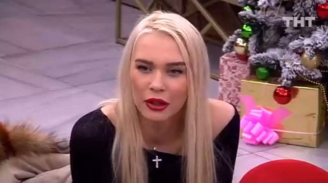 Мнение: Яна Шевцова напугала женский коллектив Дома-2?