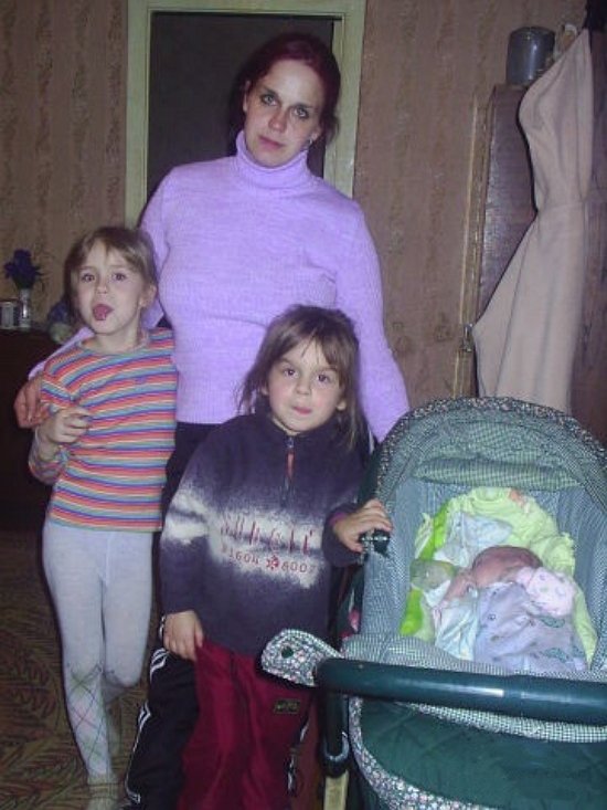 Мама Милены Безбородовой: Я скиталась по улицам с тремя детьми