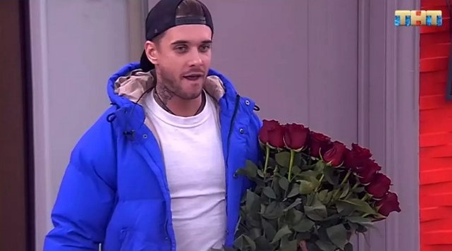 Из Евгения Ромашова  сделали нового топчика Дома-2?