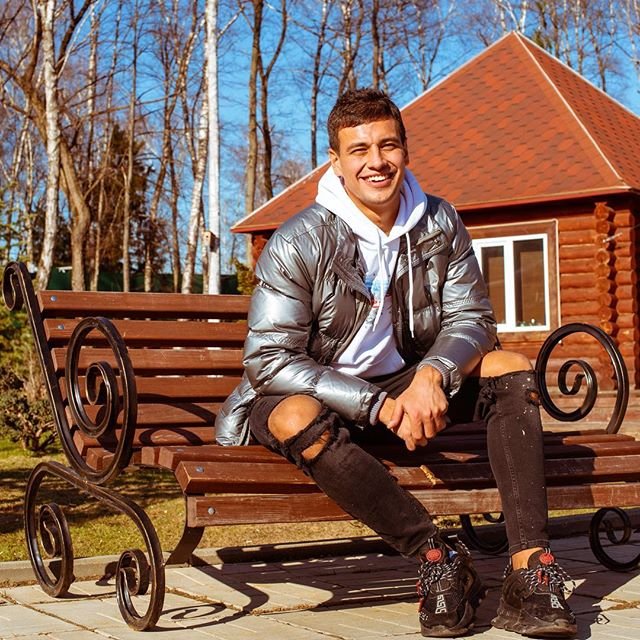Сейшелы будут проверять на прочность Строкову и Сахнова