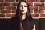 Татьяна Мусульбес зарабатывает на продаже одежды