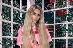 Виктория Комиссарова: Зачем она сюда пришла?