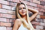 Марина Африкантова рассмешила фанатов нелепым нарядом
