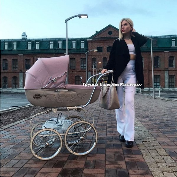 Новенькая участница Владлена Ларионова