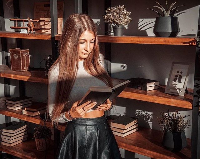 Новенькая участница Яна Захарова Новенькая участница Яна Захарова