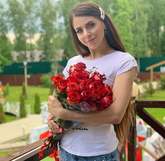 Ольга Рапунцель: Я рада, что Алена счастлива! Ольга Рапунцель: Я рада, что Алена счастлива!