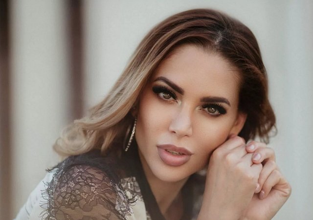 Юлия Белая пока не хочет рожать от Евгения Ромашова