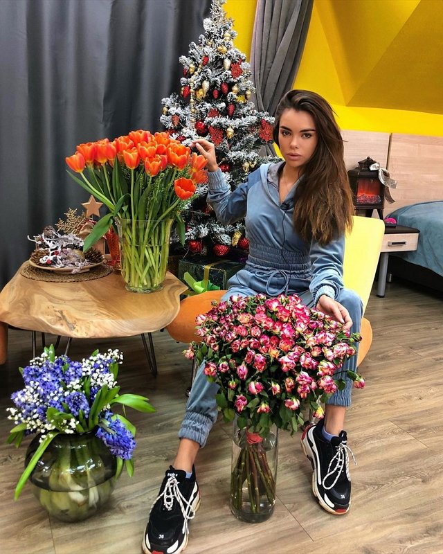 Алина Галимова: Цветы для меня это...