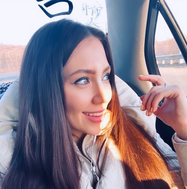 Алёна Савкина считает себя примером для подражания