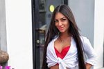 Анна Брянская решила заняться стриптизом
