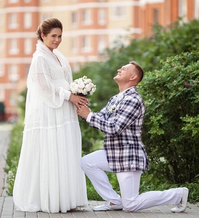 Степан и Ангелина Меньщиковы стали мужем и женой