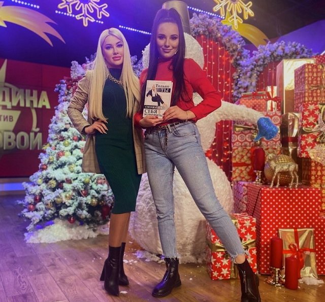 Фотографии с ток-шоу проекта (4.12.2020)