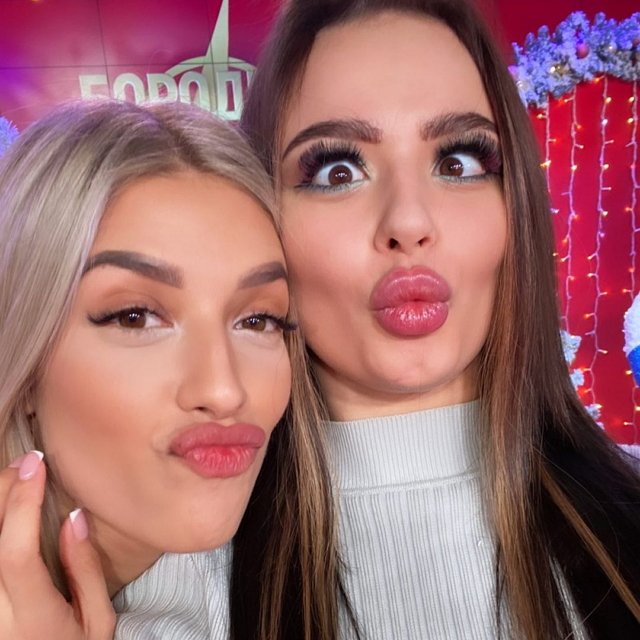 Фотографии с ток-шоу проекта (6.12.2020)