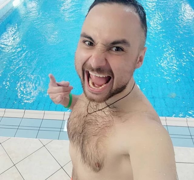 Новенький участник Тарас Карпенко