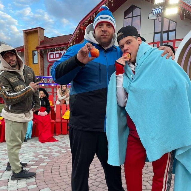 Свежие фото участников (1.05.2021)