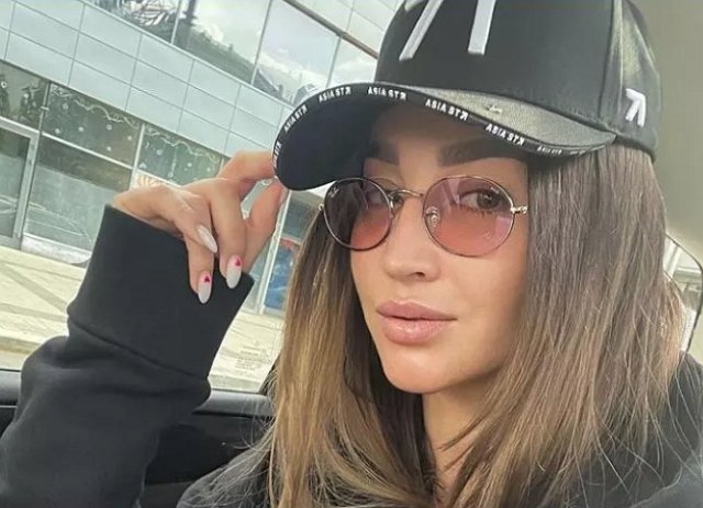 Ольга Бузова посетовала, что ей так и не встретился принц на белом коне