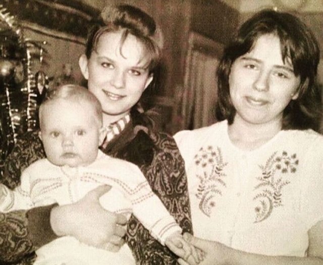 Александра Черно требует признания своих успехов от родных