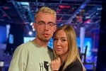 Артём Мартинчик заинтересовался Яной Захаровой