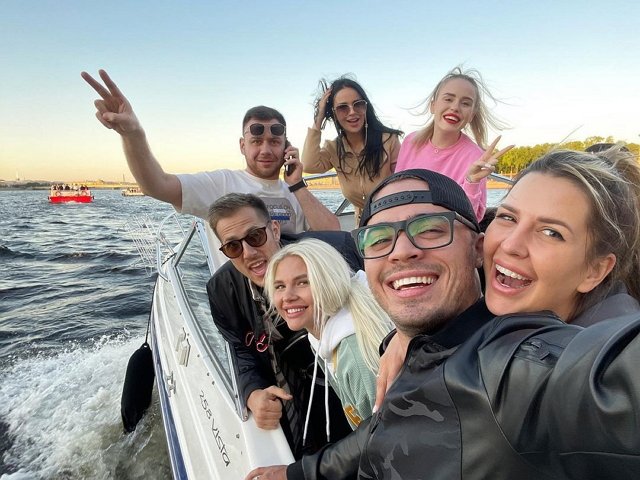 Свежие фото бывших участников (10.06.2021)