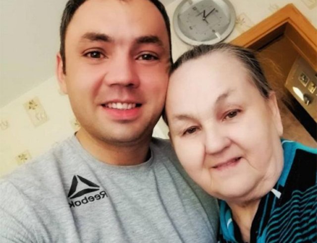 Ольга Васильевна пришла на Дом-2, чтобы помочь сыну