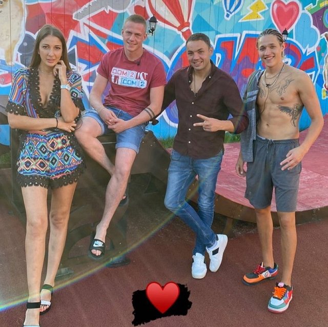 Свежие фото участников (23.07.2021)