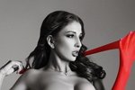 В жизни Яны Захаровой наступила черная полоса