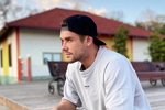 Евгений Ромашов решил повидать сына